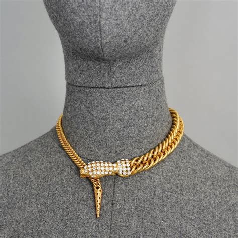 giorgio armani chain